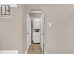 A - 301 Franklin Street N, Kitchener, ON N2A1Y9 Photo 13