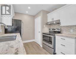 A - 301 Franklin Street N, Kitchener, ON N2A1Y9 Photo 9