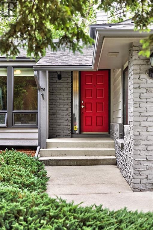 76 Deermoss Crescent Southeast