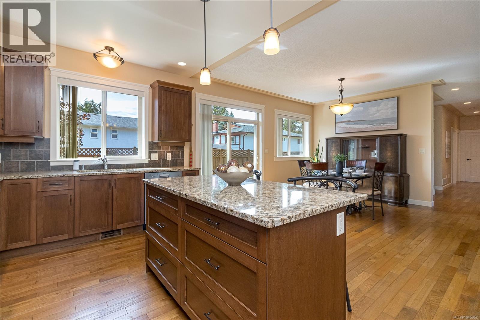 2964 Pickford Rd - 19