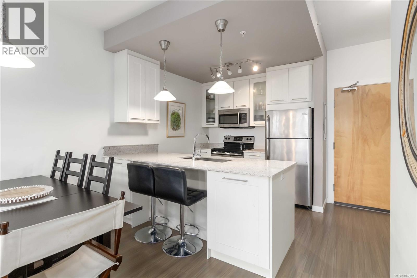 #420 2871 Jacklin Rd - 10