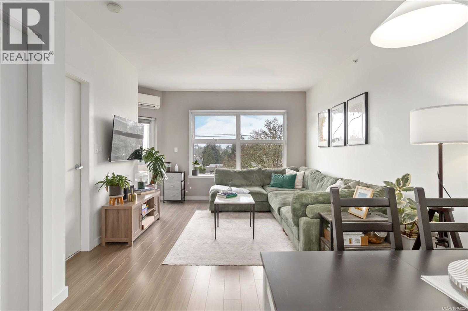 #420 2871 Jacklin Rd - 7
