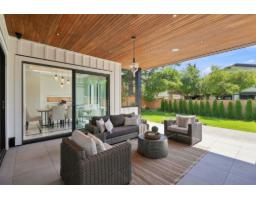 14750 Vine Avenue, White Rock, BC V4B2T1 Photo 35