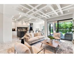 14750 Vine Avenue, White Rock, BC V4B2T1 Photo 9