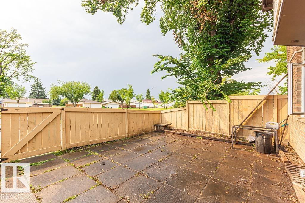 #5 14205 82 ST NW - 20