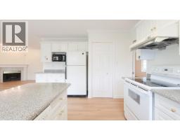 22260 Garratt Drive, Richmond, BC V6V2P6 Photo 12