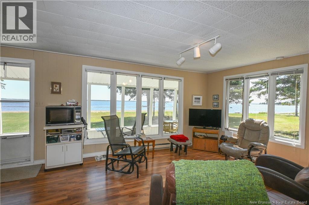 18 Belle Ile en Mer Lane - Image 16