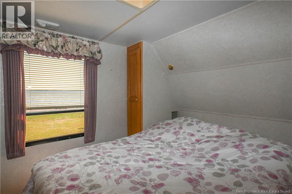 18 Belle Ile en Mer Lane - Image 31