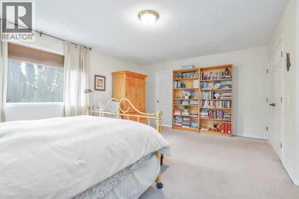 210 Mt Douglas Court Southeast - Photo 23