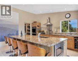 1680 Peligren Pl, Qualicum Beach, BC V9K2S3 Photo 17