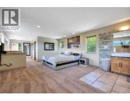 1680 Peligren Pl, Qualicum Beach, BC V9K2S3 Photo 28