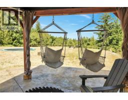 1680 Peligren Pl, Qualicum Beach, BC V9K2S3 Photo 42
