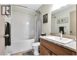 1680 Peligren Pl, Qualicum Beach, BC V9K2S3 Photo 60