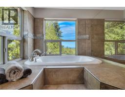 Laundry room - 1680 Peligren Pl, Qualicum Beach, BC V9K2S3 Photo 7