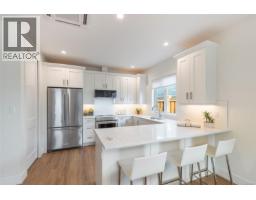 408 Hummingbird Pl, Parksville, BC V9P1K1 Photo 11