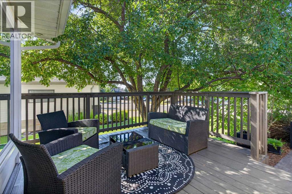 113 Riverview Court West