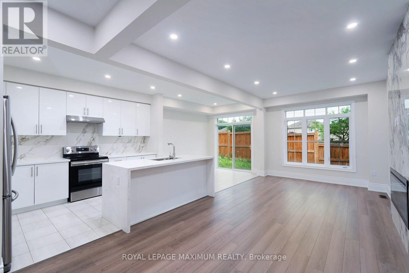 17 BRENT CRESCENT - 5