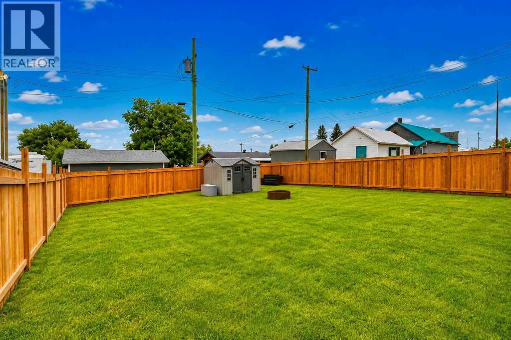 201 1 Avenue - Photo 32