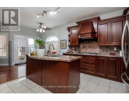 Family room - 1165 Mitchell Court, Innisfil, ON L9S5A5 Photo 10