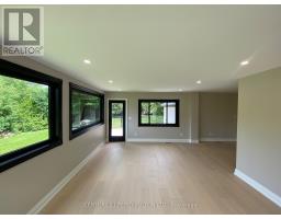 2 Walkers Lane, Georgina, ON L4P3C8 Photo 16