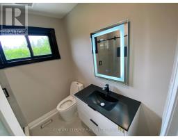 Bathroom - 2 Walkers Lane, Georgina, ON L4P3C8 Photo 9