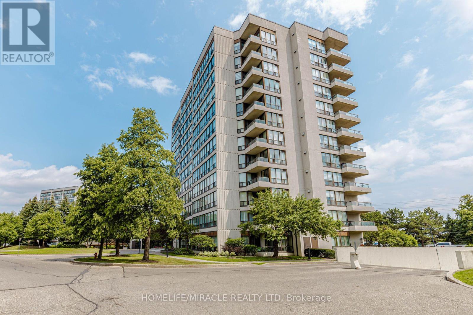 #804 12 LAURELCREST STREET - 1