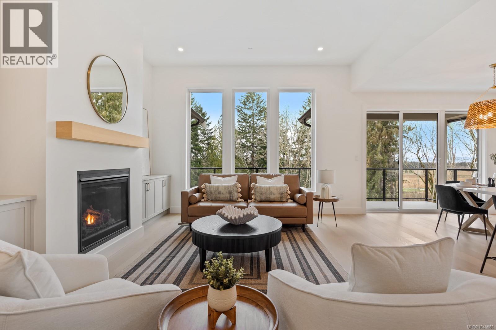 Property for sale at 1886 Crown Isle Blvd