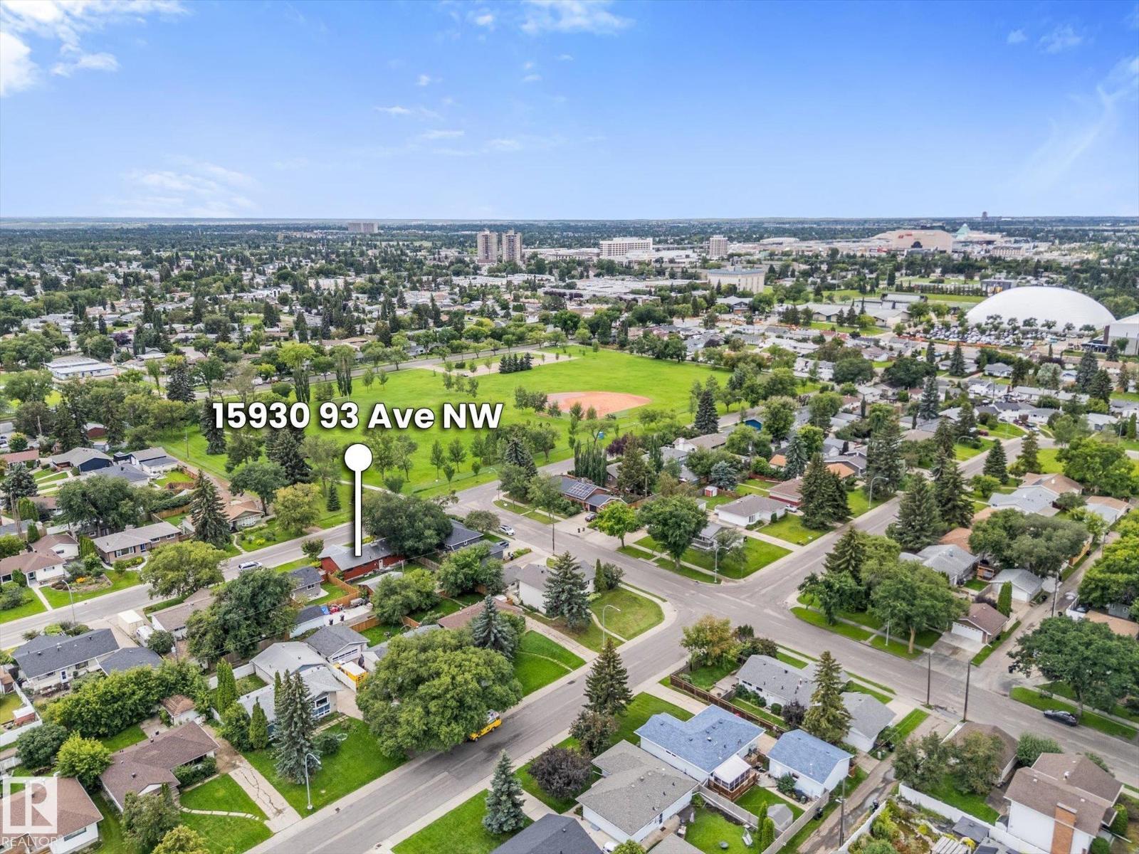 15930 93 AV NW - 38
