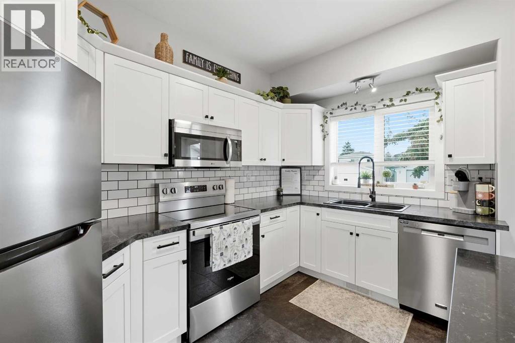37 Briarwood Crescent - Photo 7
