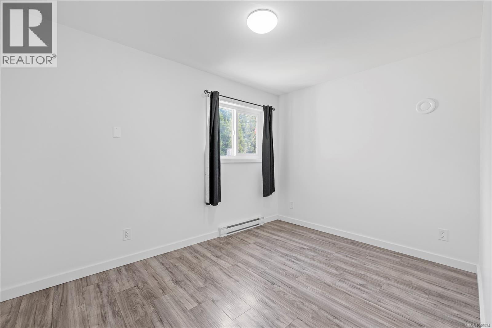 2228 Alberni Hwy - 11