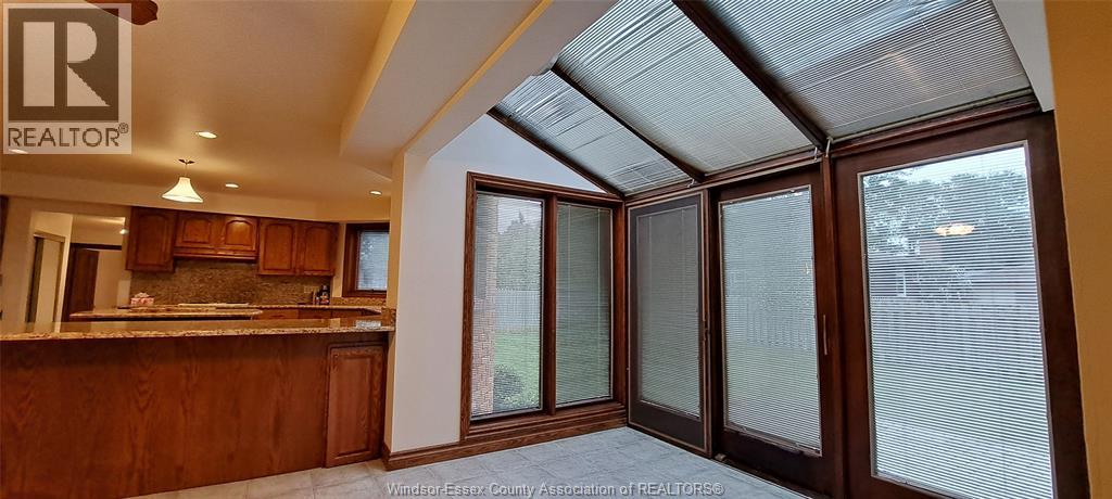3431 ANCASTER COURT - Image 8