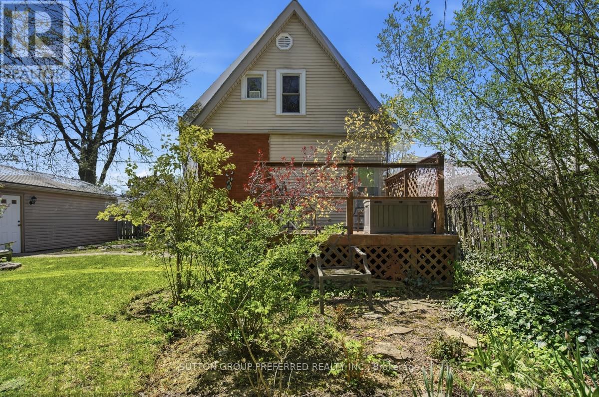 178 EAST STREET - 44