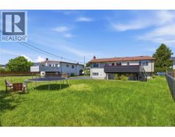 3971 Cedarwood St, Saanich, BC V8N3N3 Photo 45