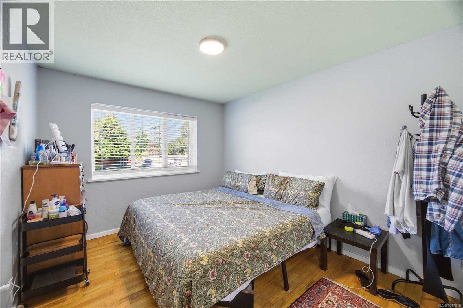  3971 Cedarwood Street, Saanich