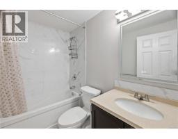 3971 Cedarwood St, Saanich, BC V8N3N3 Photo 35