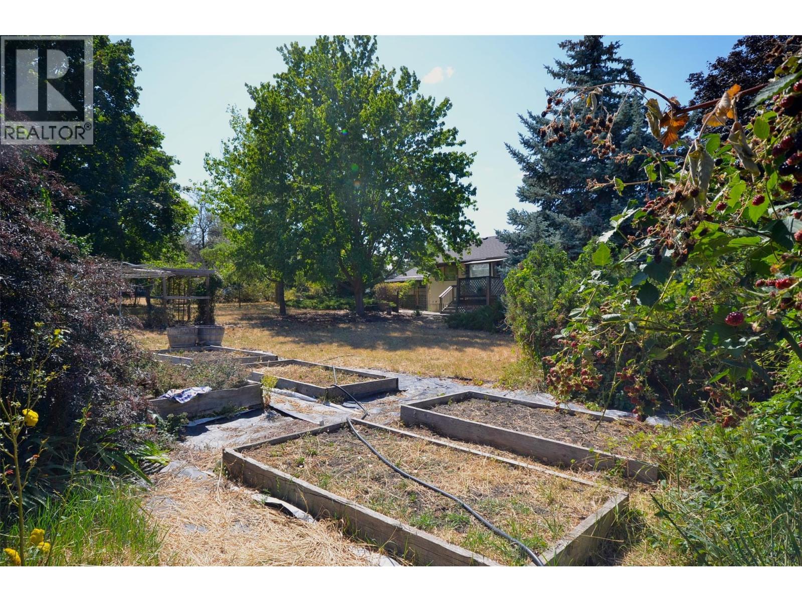 7609 Cunliffe Road - Image 10
