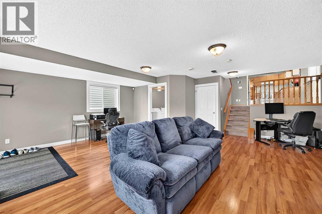27 Erin Meadow Crescent Southeast - Photo 23