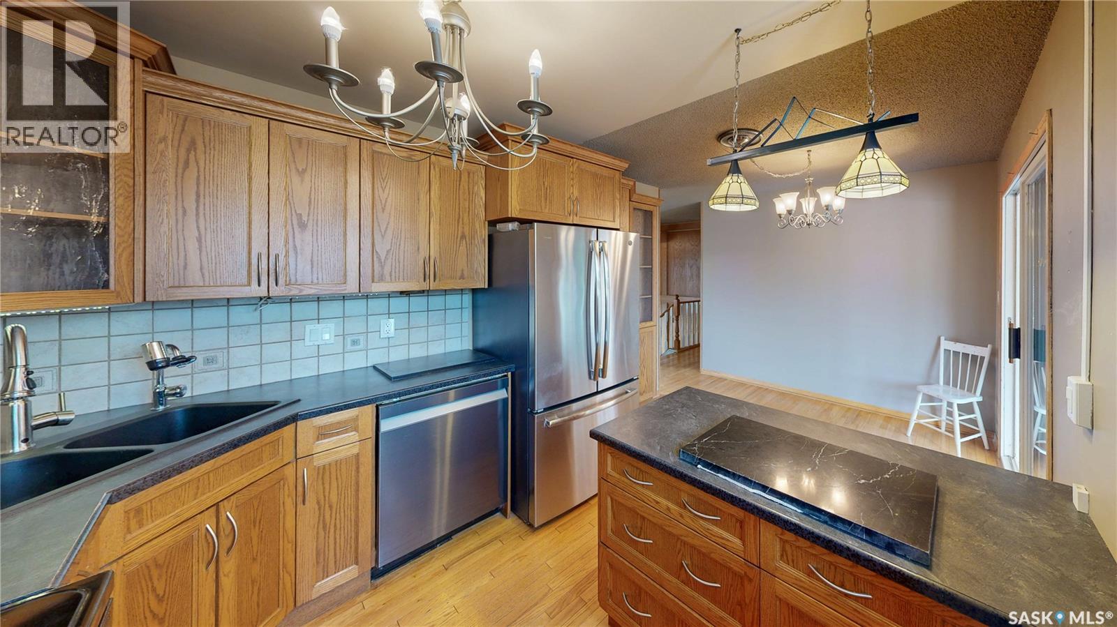 6524 Dewdney AVENUE - Image 14