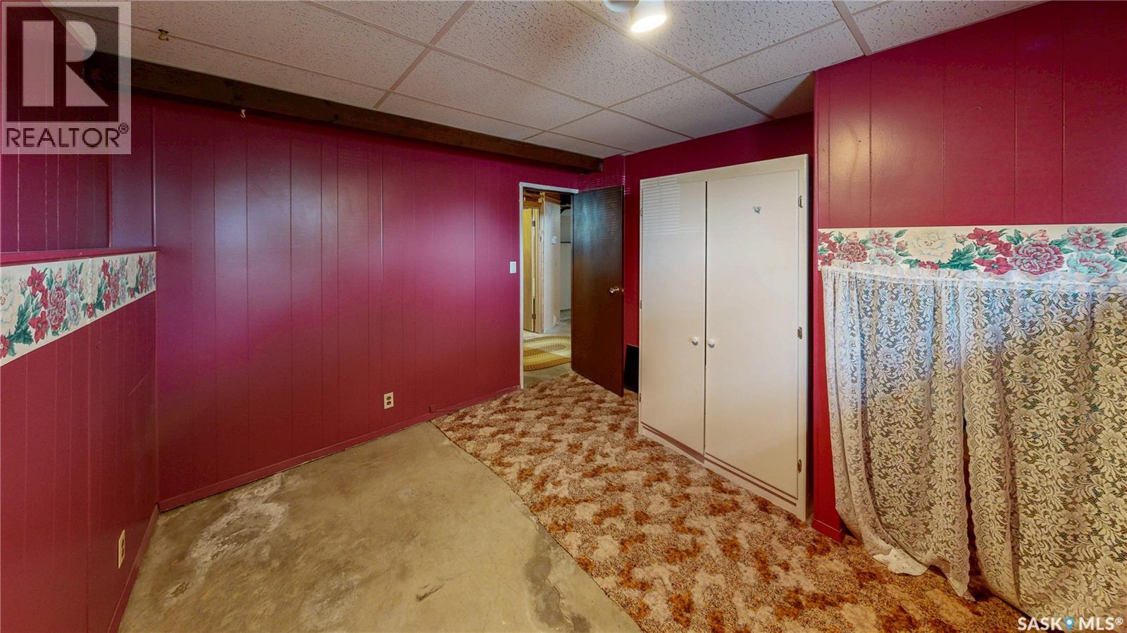 6524 Dewdney AVENUE - 31