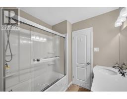 43 Monarch Park Drive, St  Catharines, ON L2M3K8 Photo 16