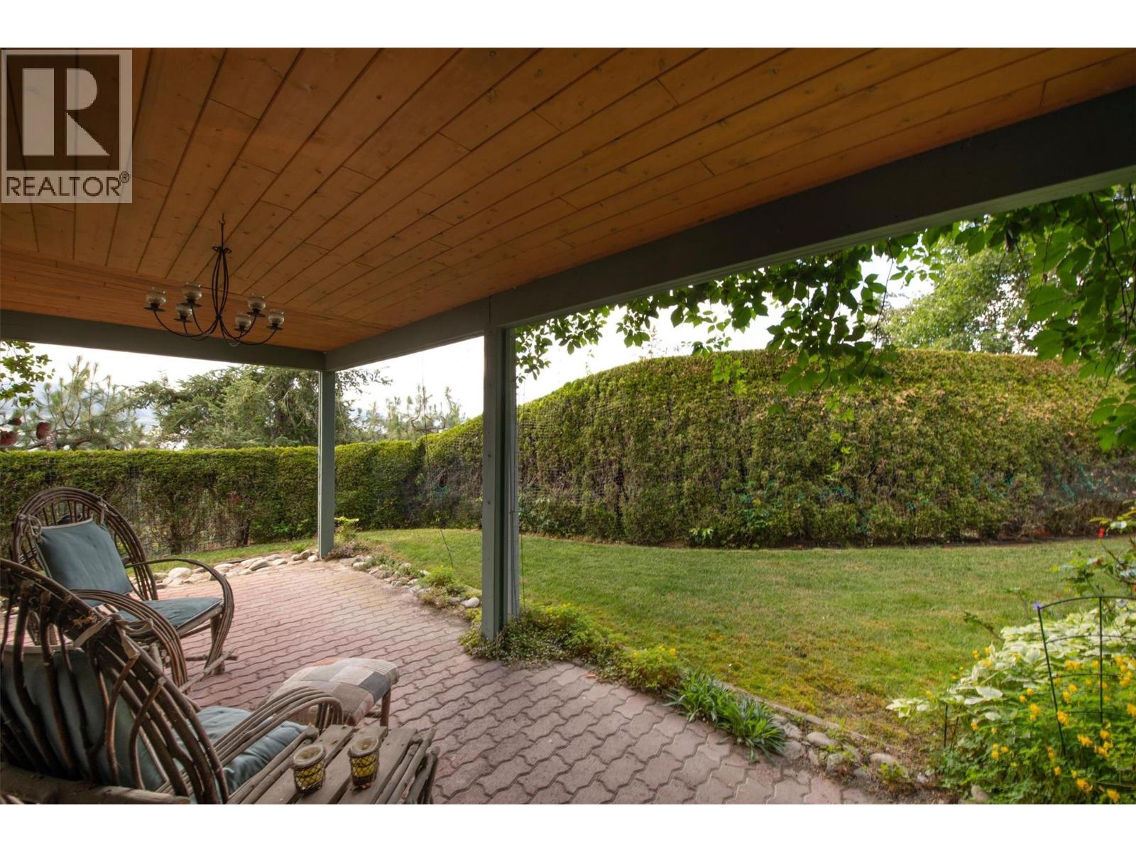 424 Edgemont Court - Image 51