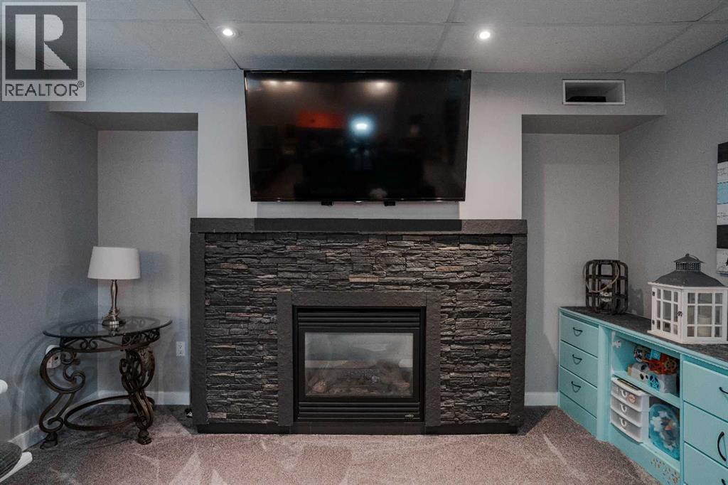 312 Diefenbaker Drive, Fort McMurray