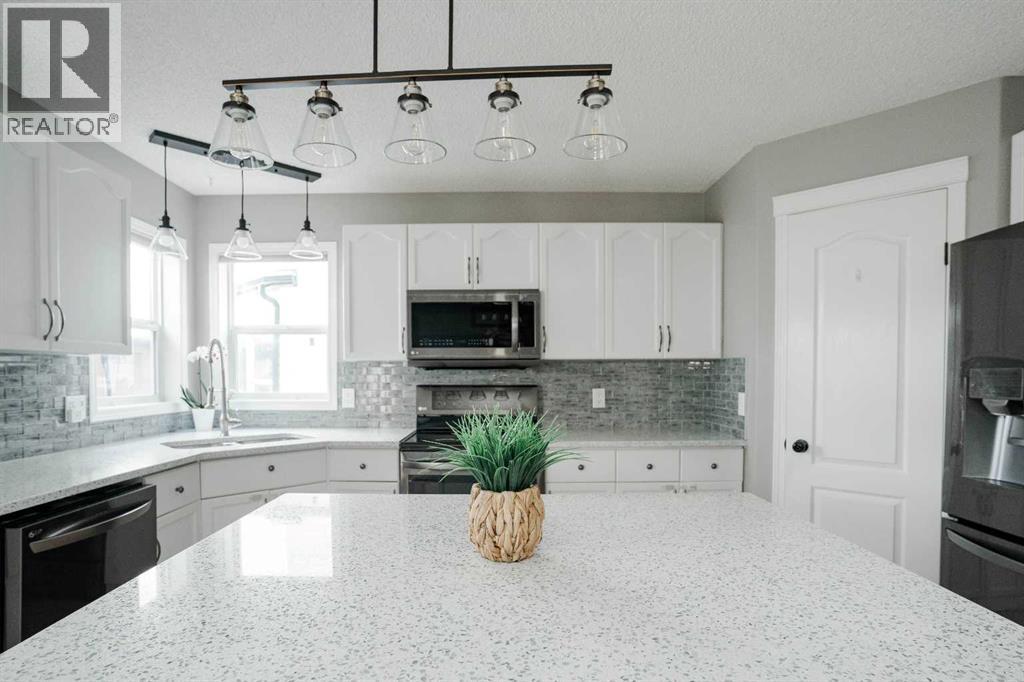 312 Diefenbaker Drive, Fort McMurray