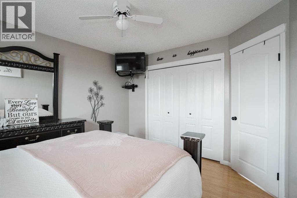 312 Diefenbaker Drive, Fort McMurray