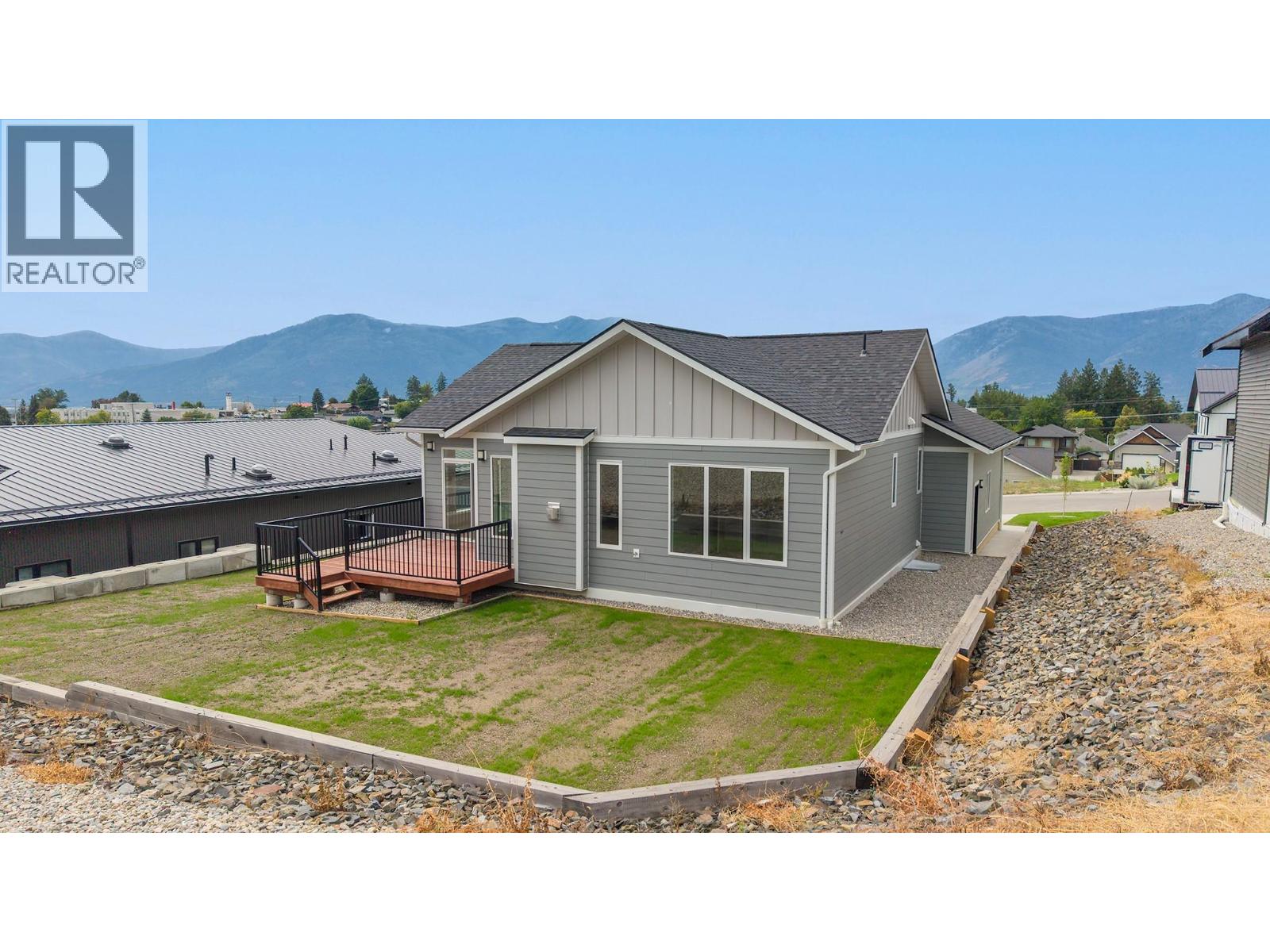 712 Mountain View Crescent, Creston