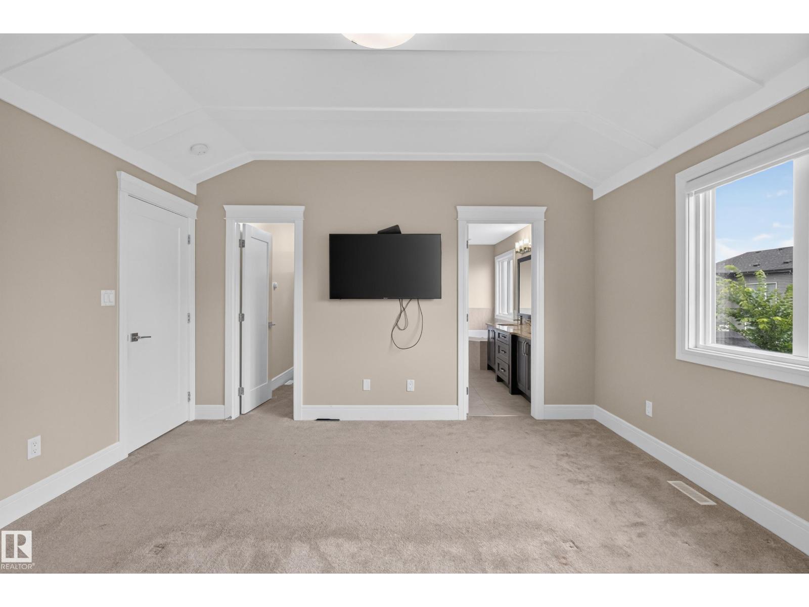 7014 CHIVERS LO SW - Photo 32
