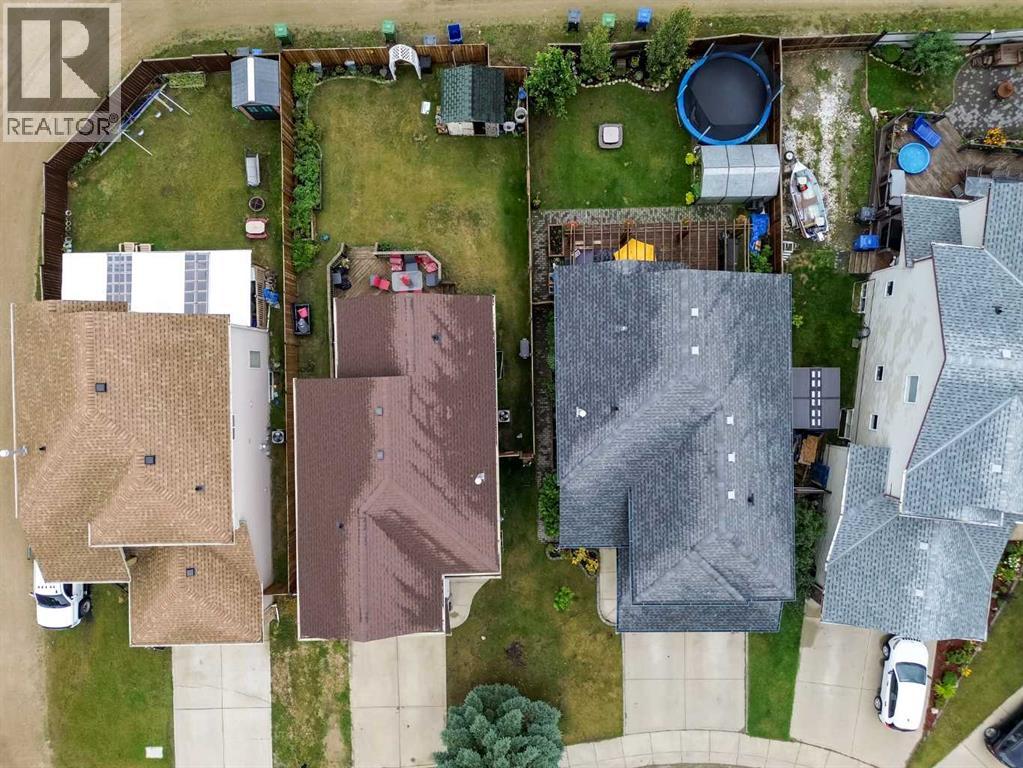 56 Jones Crescent - 44