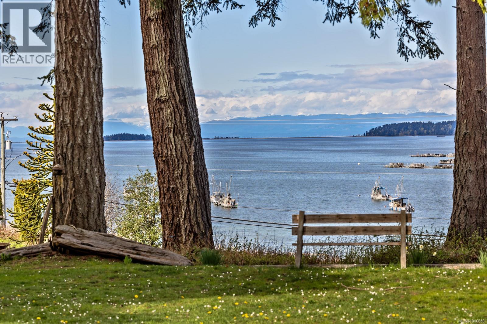 6249/6259 Island Hwy S, Union Bay