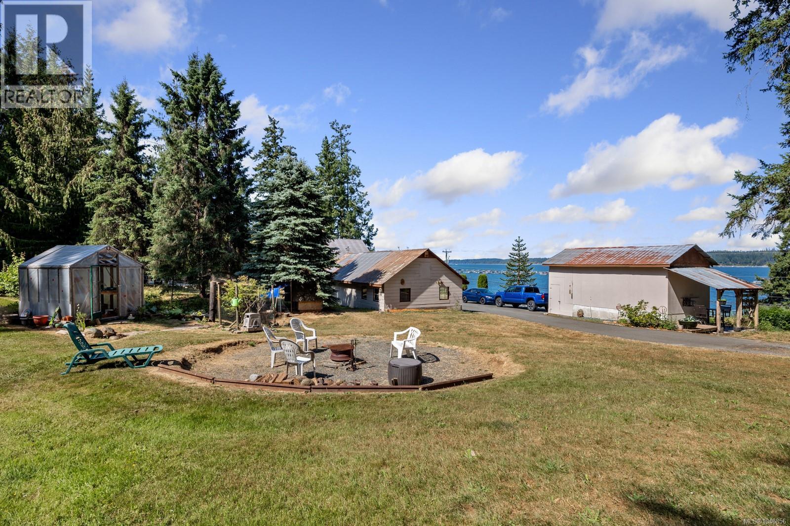 6249/6259 Island Hwy S, Union Bay