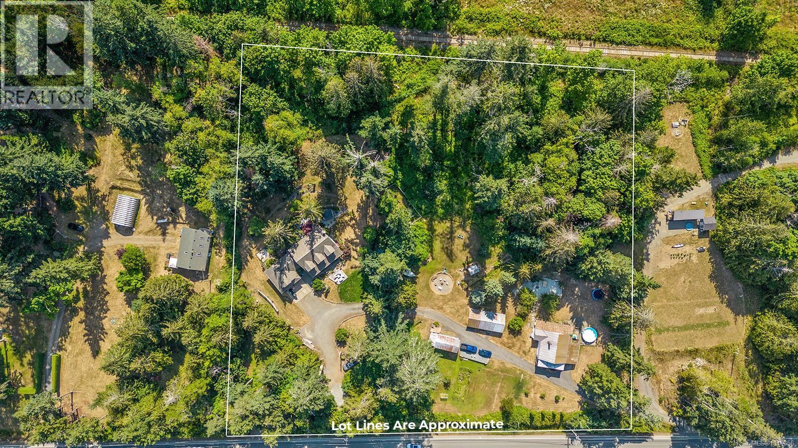 6249/6259 Island Hwy S, Union Bay